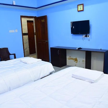 Thangam Residency 加赖古迪 外观 照片