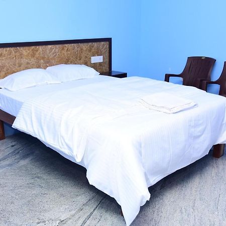 Thangam Residency 加赖古迪 外观 照片