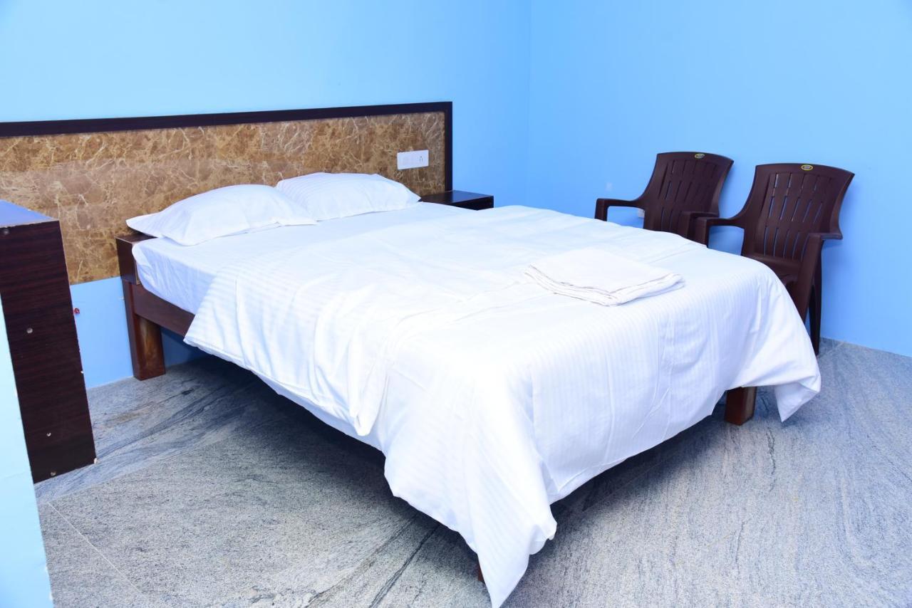 Thangam Residency 加赖古迪 外观 照片